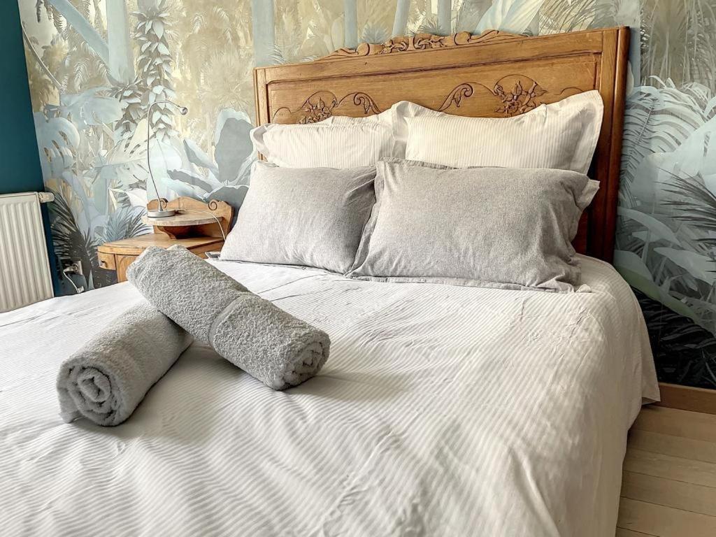 Chez Amélie Apartman Crémieu Kültér fotó